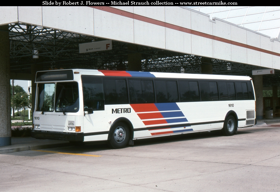 metro_grumman1610_route9_jul301994.jpg